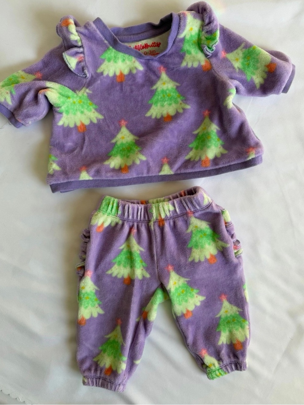 RuffleButts purple Christmas/holiday outfit velour outfit size 0-3m